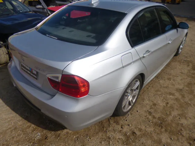 S2694 3' E90 Sedan 325i N52 AUTO 2005/10