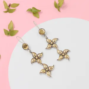 Sculpted Elegance: Sangeeta Boochra Silver Handcrafted Earrings
