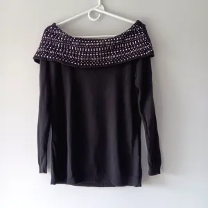 Soho Silver Studded Off-Shoulder Draped Overlay Long Sleeve Black Sweater, Large