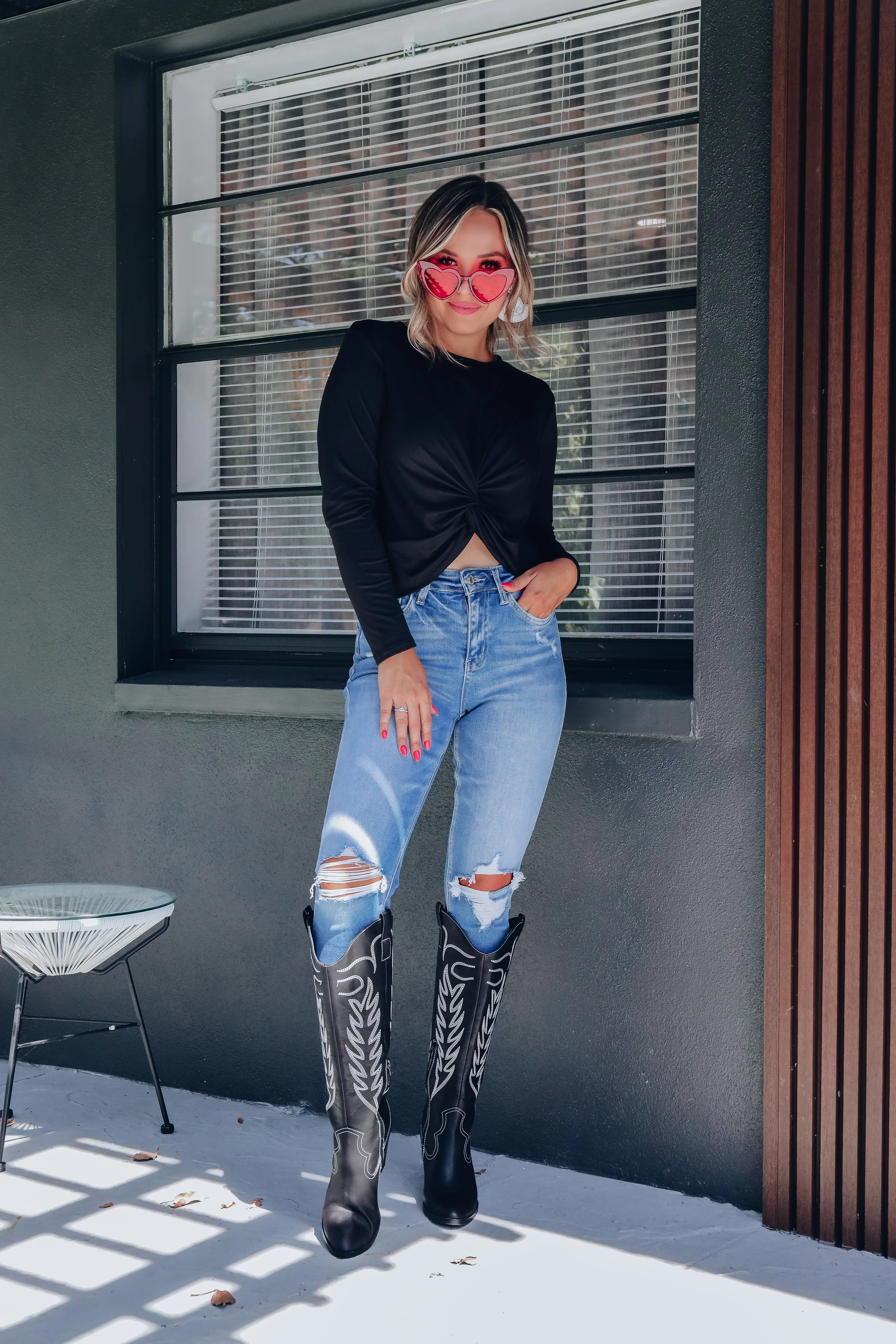 Spiral Knot Long Sleeved Crop Top - Black