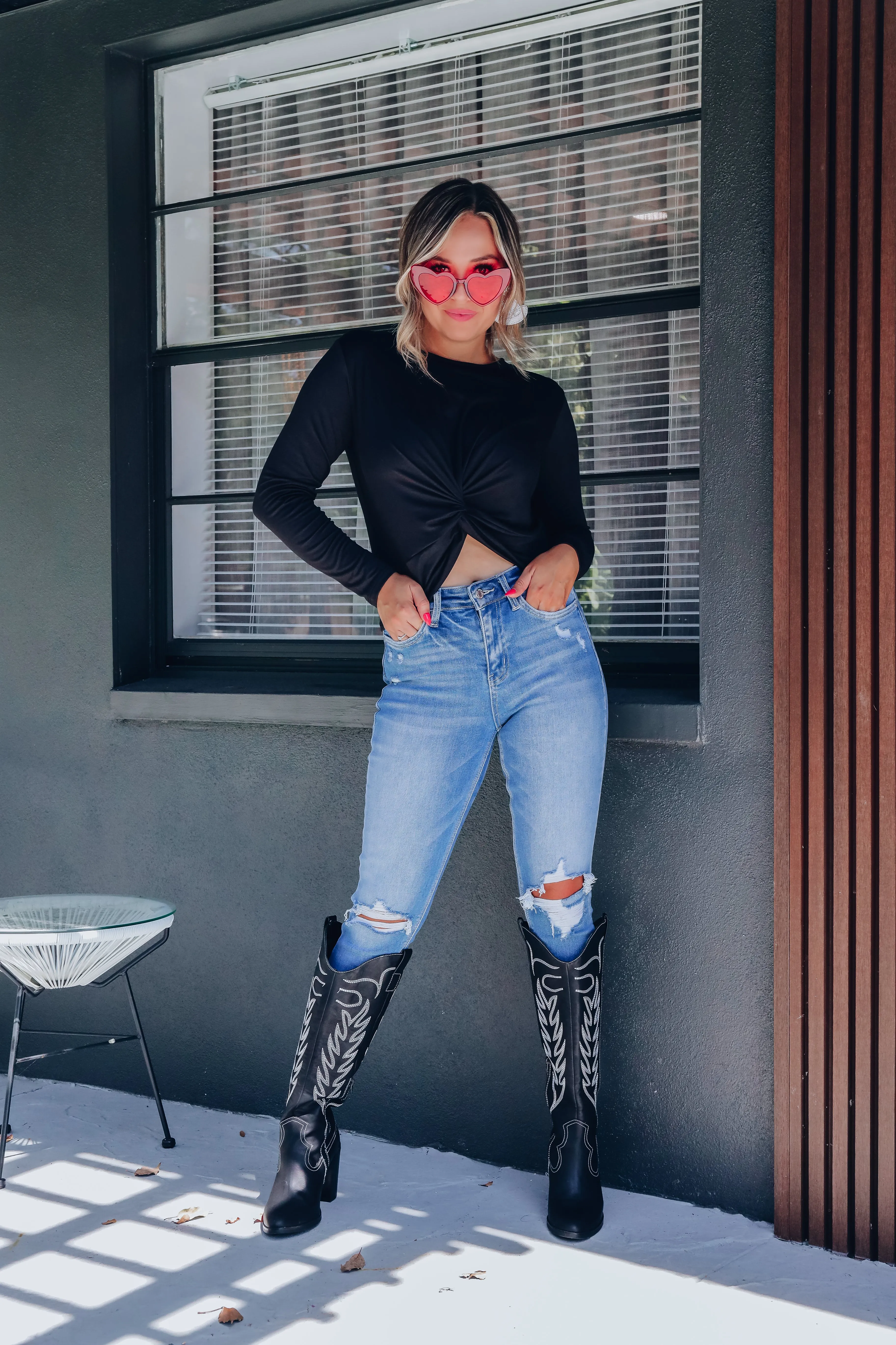 Spiral Knot Long Sleeved Crop Top - Black