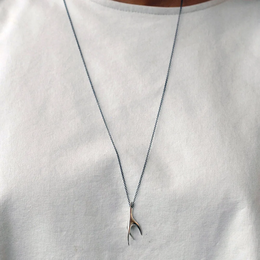 talon pendant