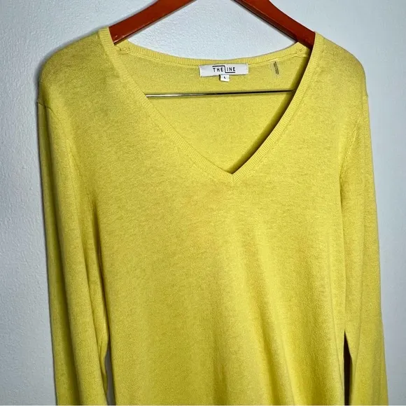 The Line Marcus Lemonis Baldassare Silk Blend Sweater Limelight Large Chartruese