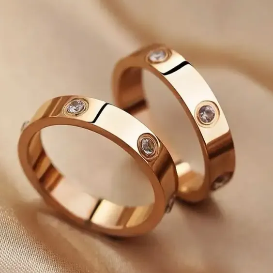 Titanium Fashionable Band Electroplated Stainless Steel Cubic Zirconia 5mm Rings