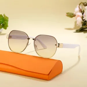 Trendsetting Oversized Rimless Round Sunglasses
