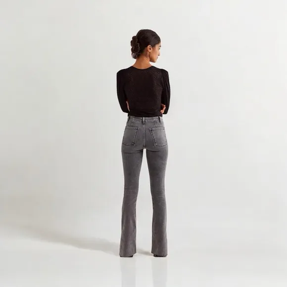 We The Free Level Up Slit Slim Flare Jeans Ridge Grey Size 28 NWT