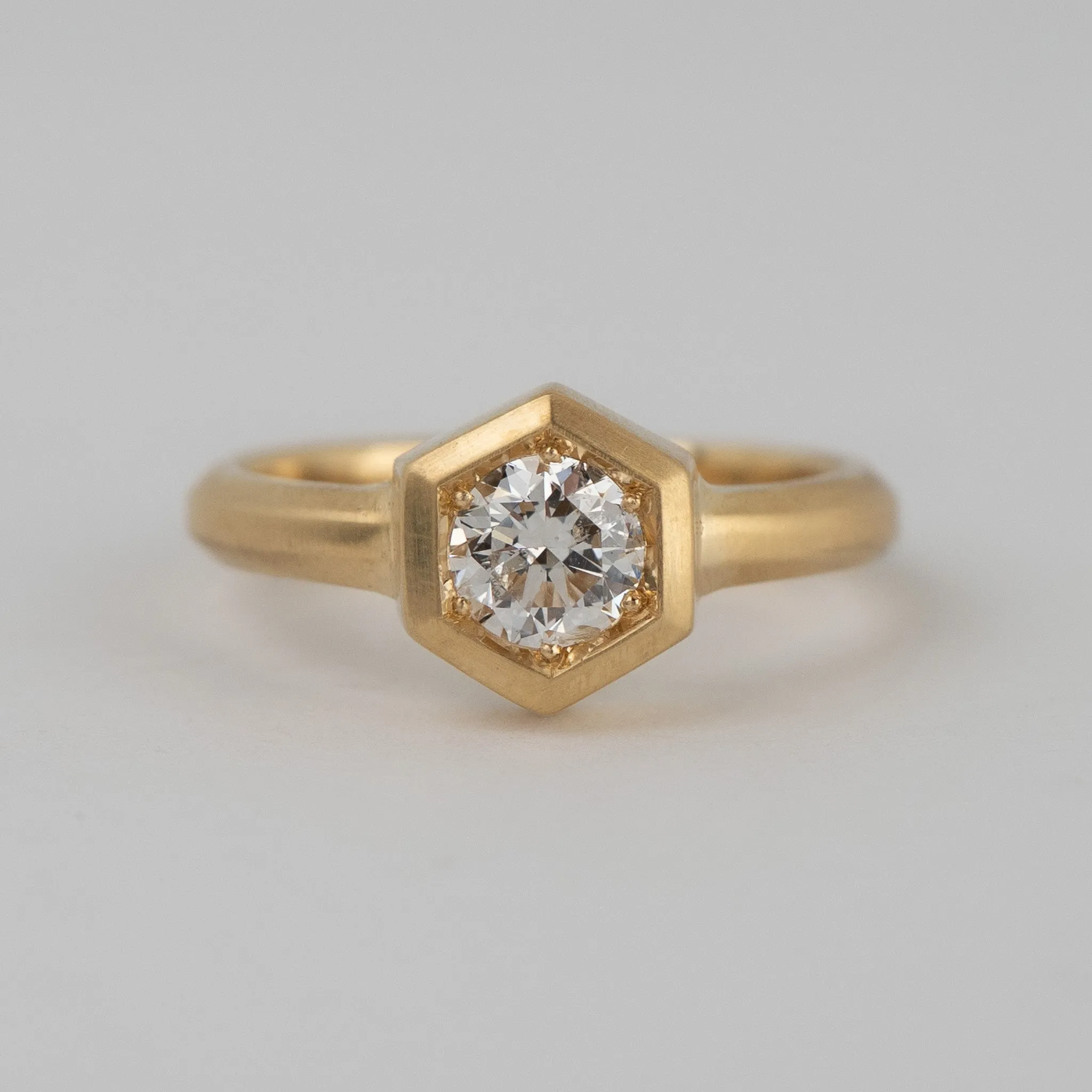 White Diamond Framework Solitaire