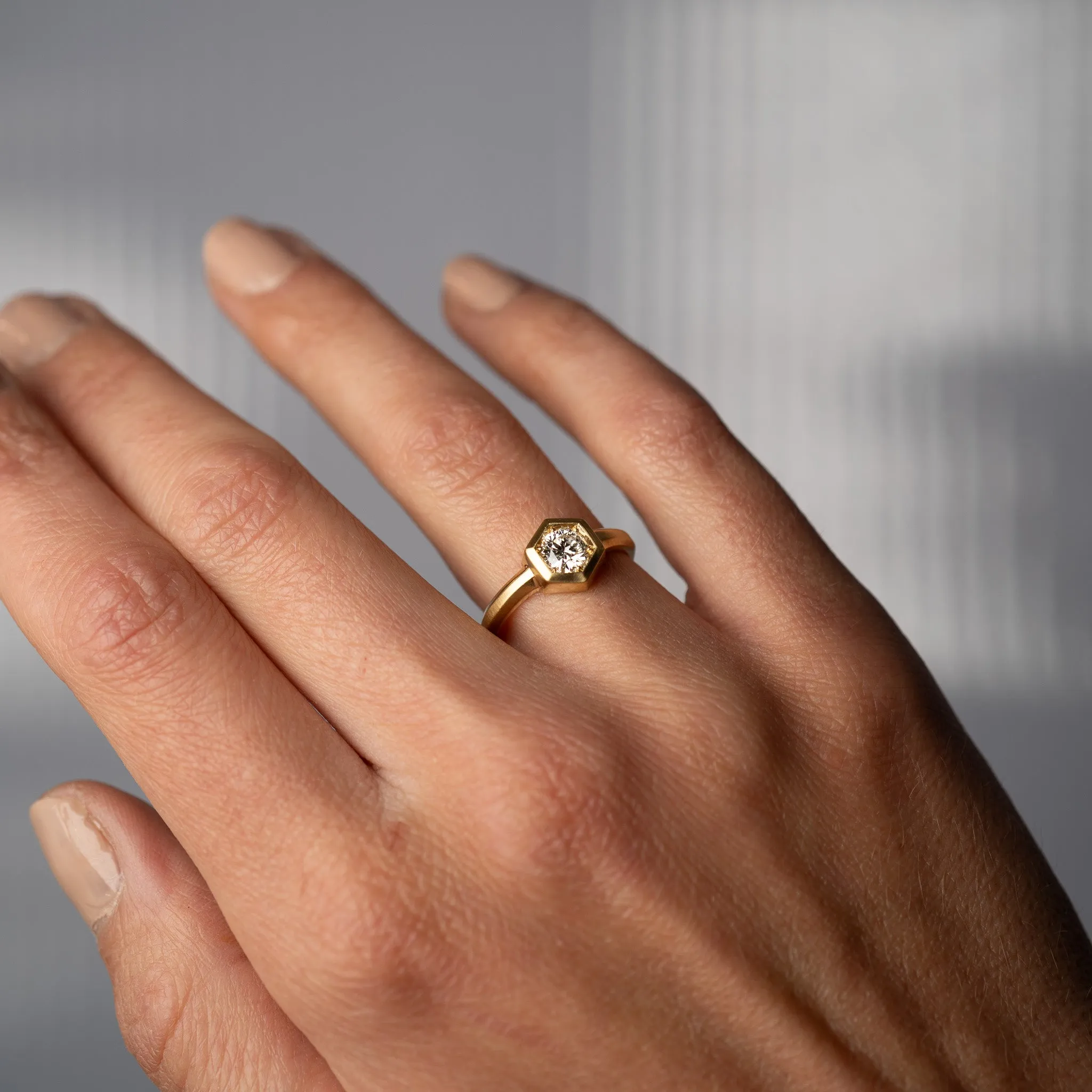 White Diamond Framework Solitaire