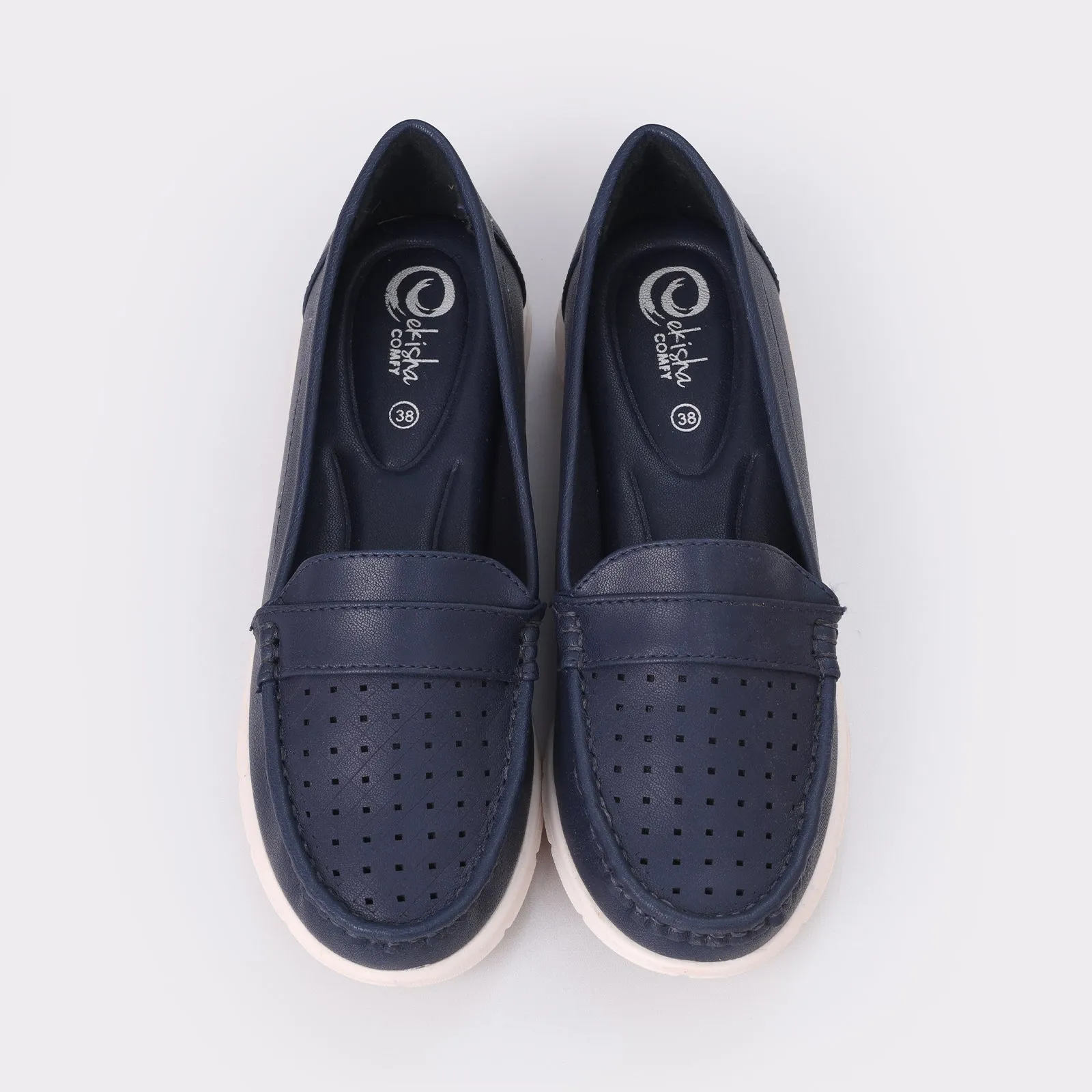 Women's casual moccs